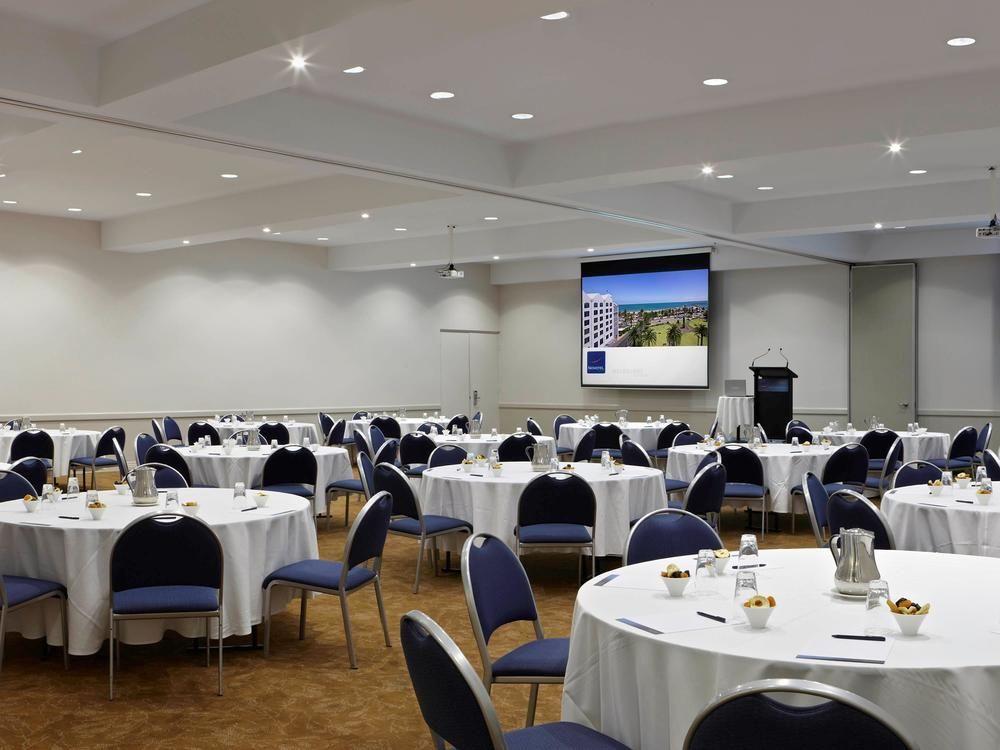Novotel Melbourne St Kilda Экстерьер фото