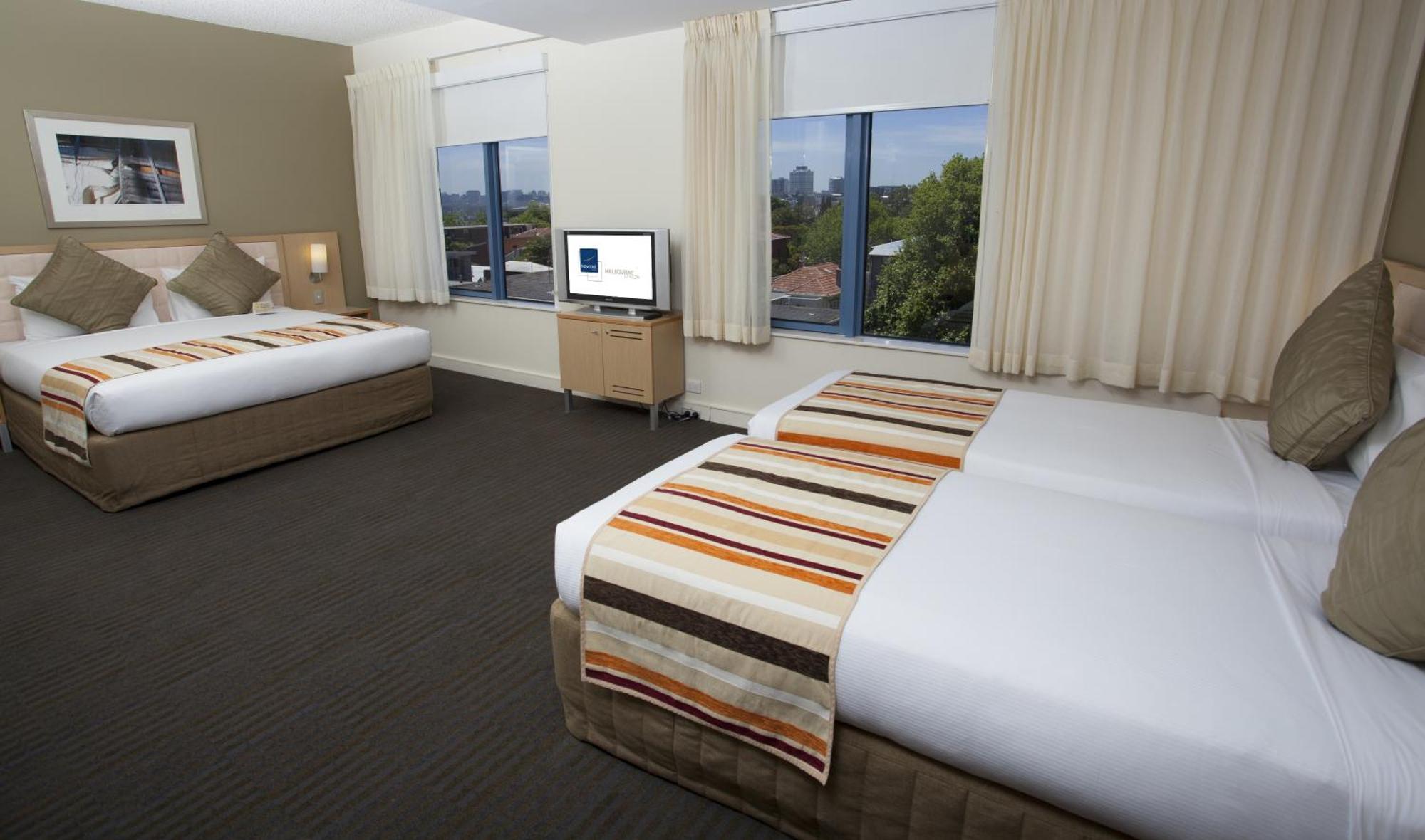 Novotel Melbourne St Kilda Экстерьер фото