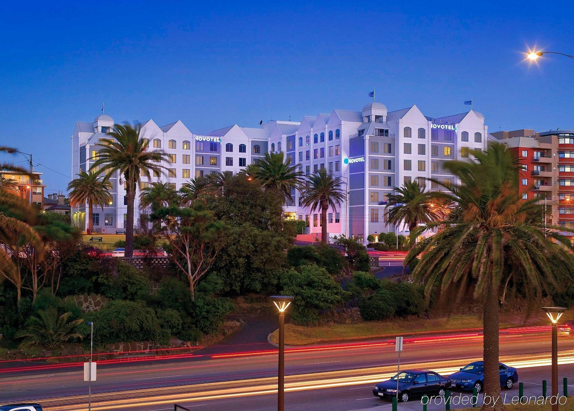 Novotel Melbourne St Kilda Экстерьер фото