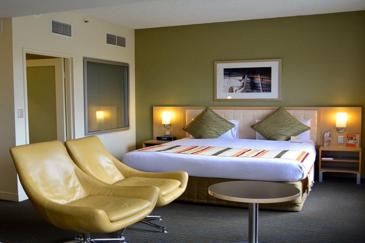 Novotel Melbourne St Kilda Экстерьер фото