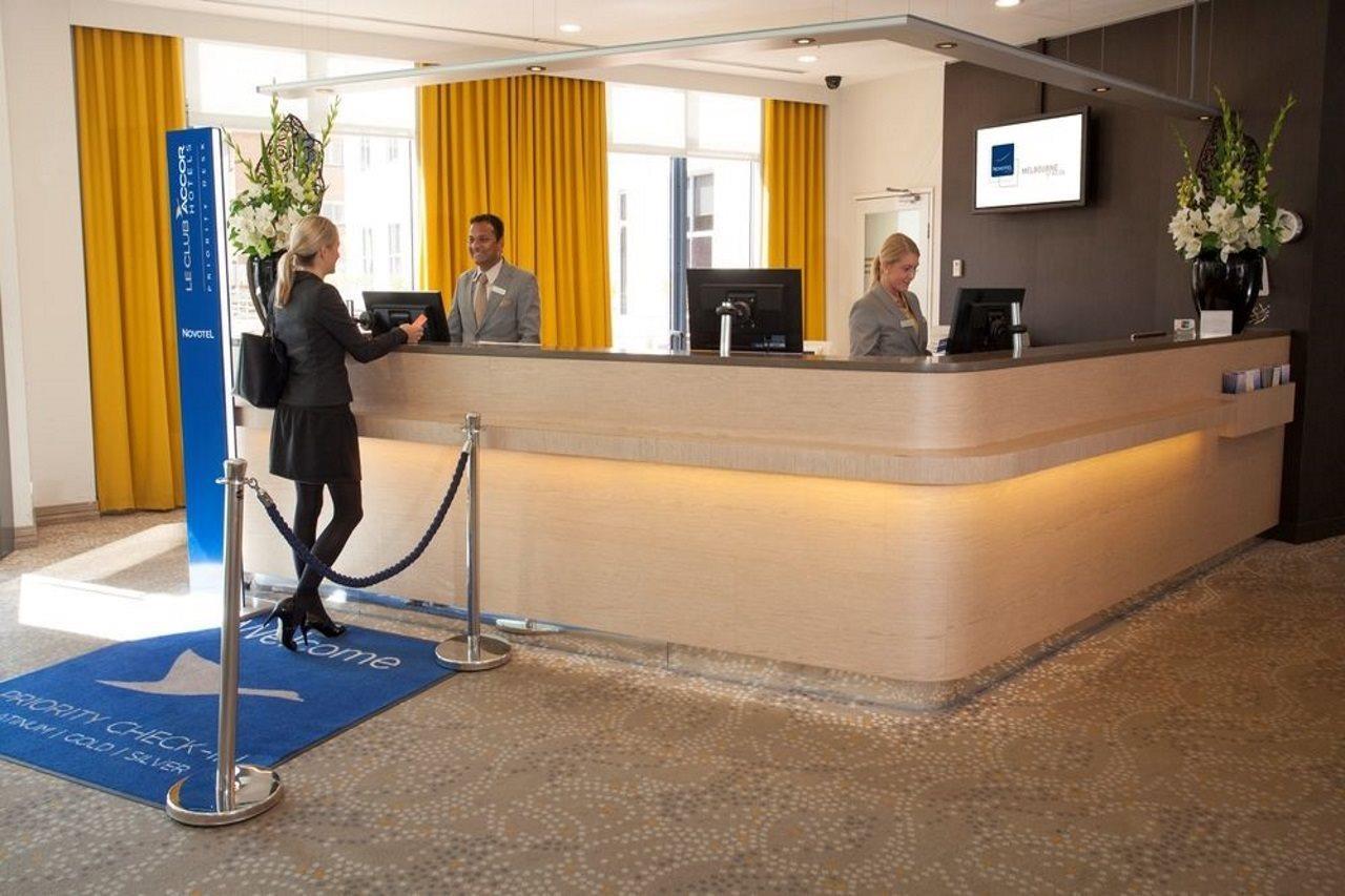 Novotel Melbourne St Kilda Экстерьер фото