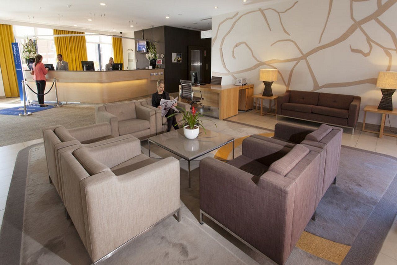 Novotel Melbourne St Kilda Экстерьер фото
