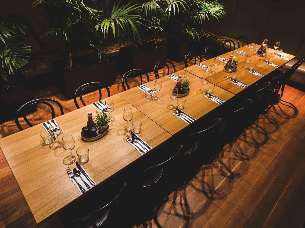 Novotel Melbourne St Kilda Экстерьер фото