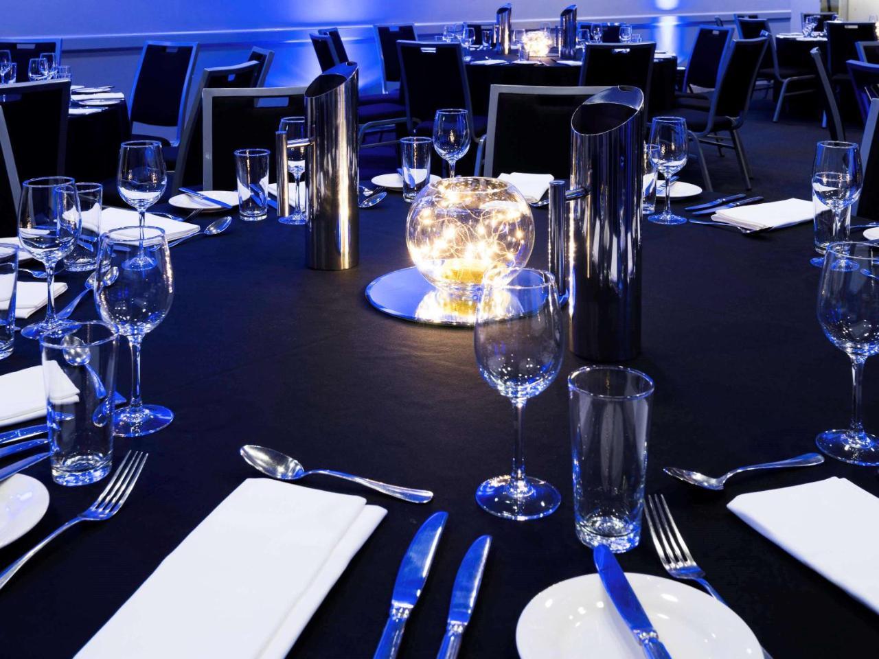 Novotel Melbourne St Kilda Экстерьер фото