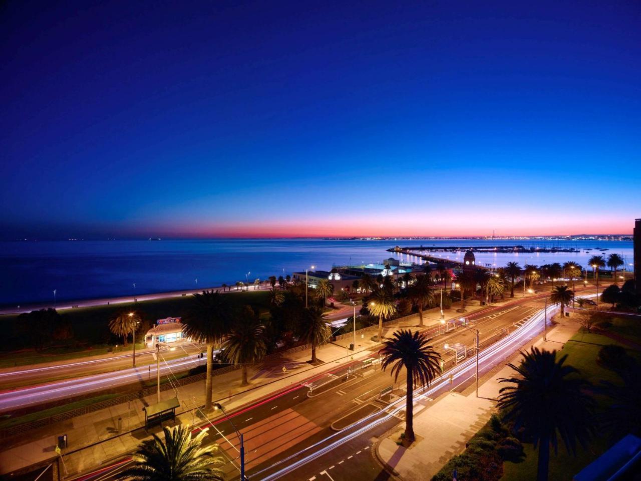 Novotel Melbourne St Kilda Экстерьер фото